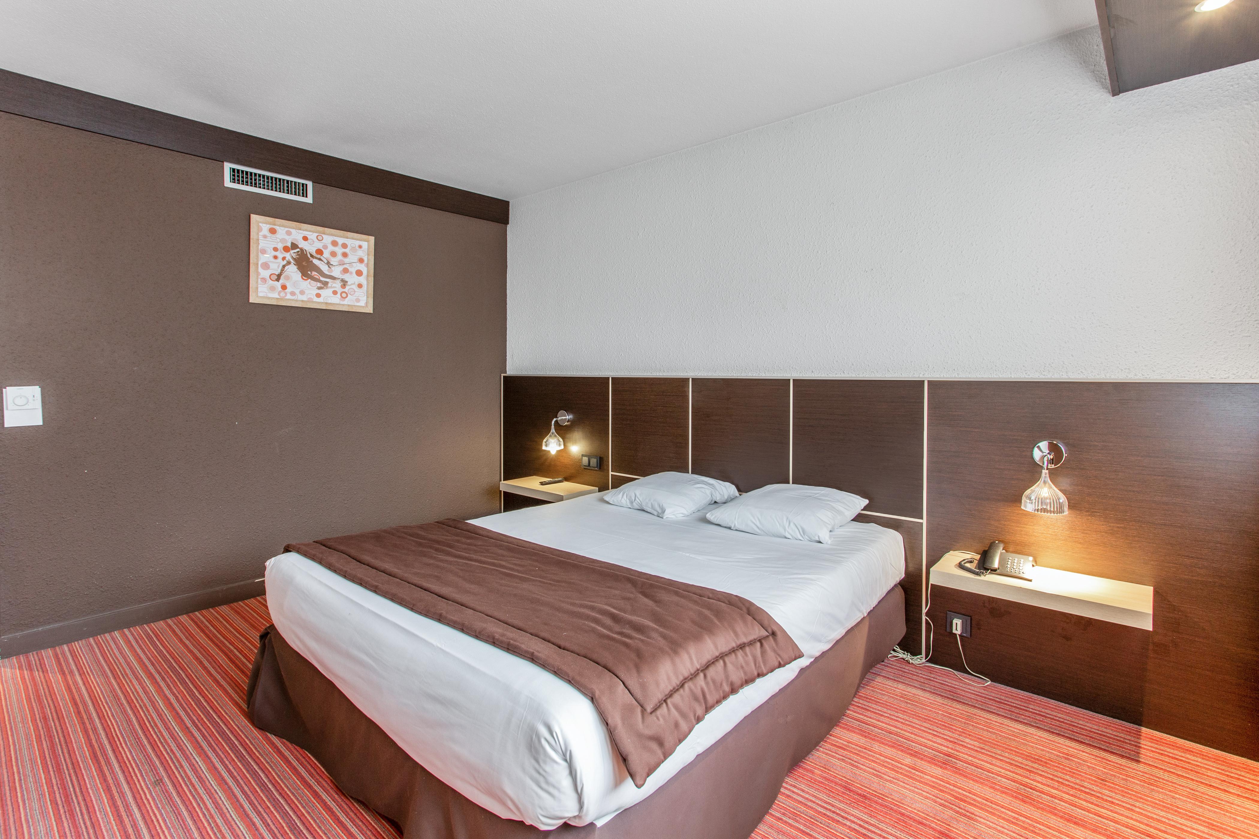 Zenitude Hotel Grenoble Alpexpo Экстерьер фото